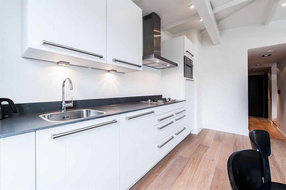 Short Stay Group Tropen Serviced Apartments アムステルダム エクステリア 写真